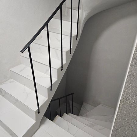 Apartament T2 Chaleureux, Calme Et Entierement Renove. Béziers Zewnętrze zdjęcie