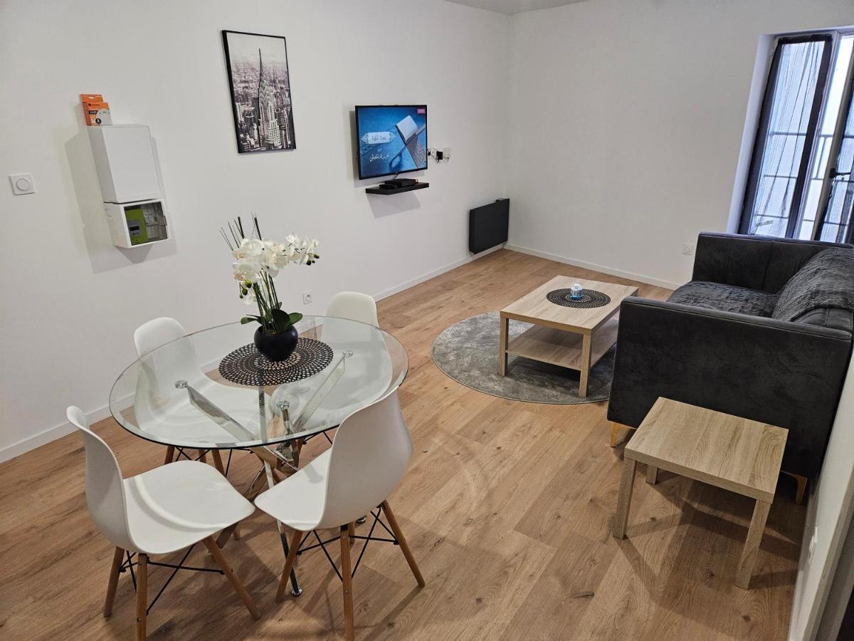 Apartament T2 Chaleureux, Calme Et Entierement Renove. Béziers Zewnętrze zdjęcie