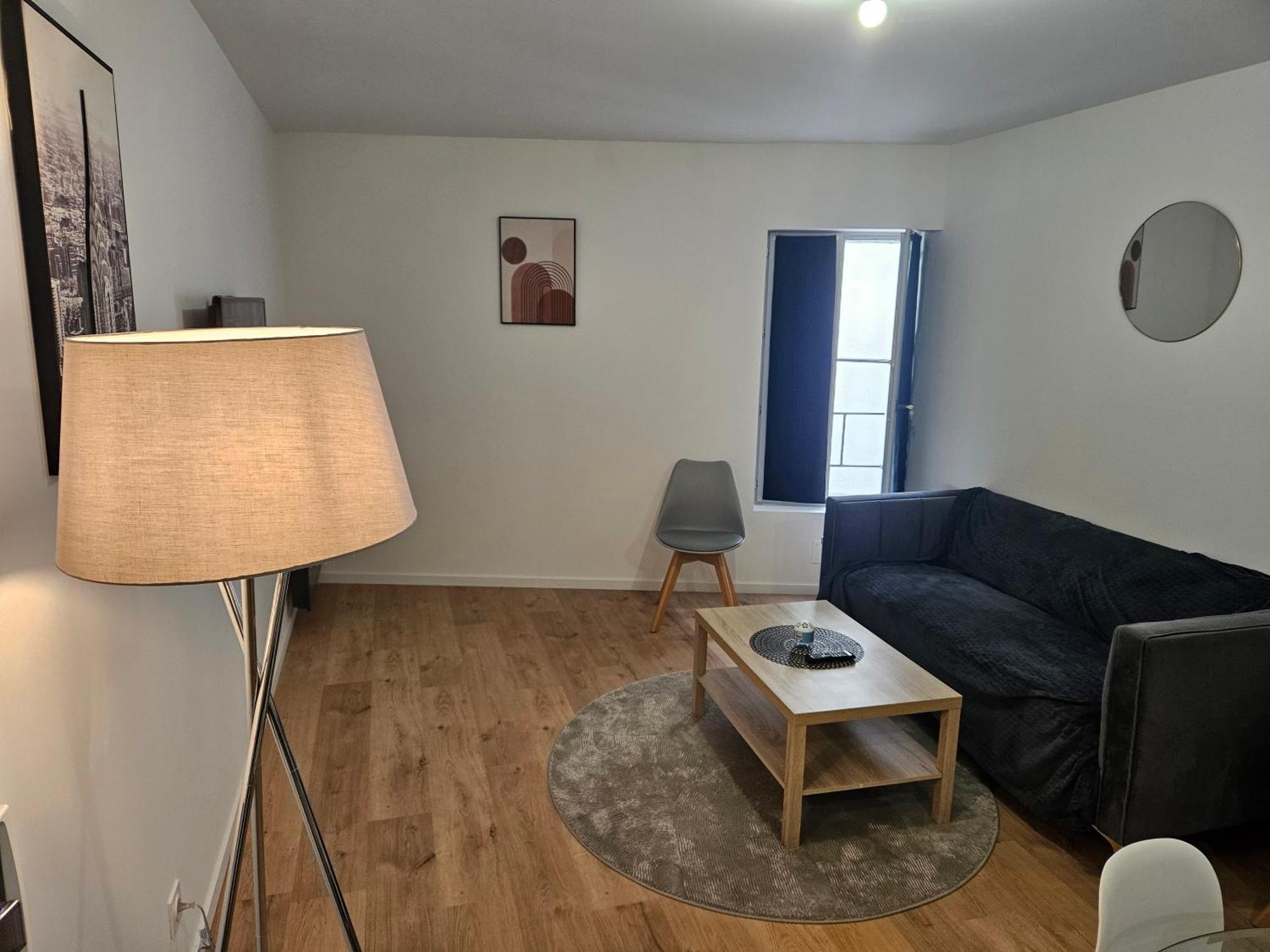 Apartament T2 Chaleureux, Calme Et Entierement Renove. Béziers Zewnętrze zdjęcie
