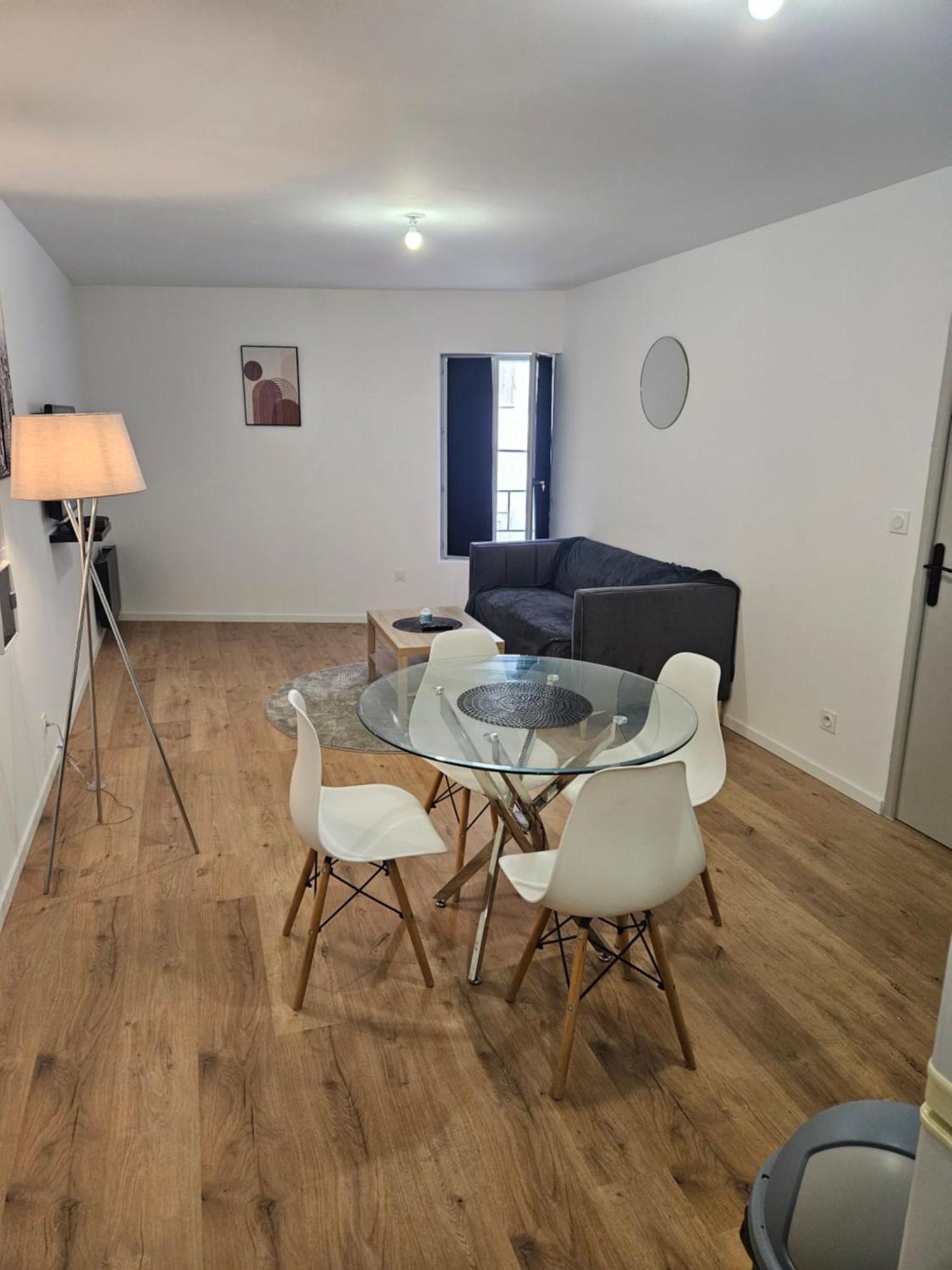 Apartament T2 Chaleureux, Calme Et Entierement Renove. Béziers Zewnętrze zdjęcie